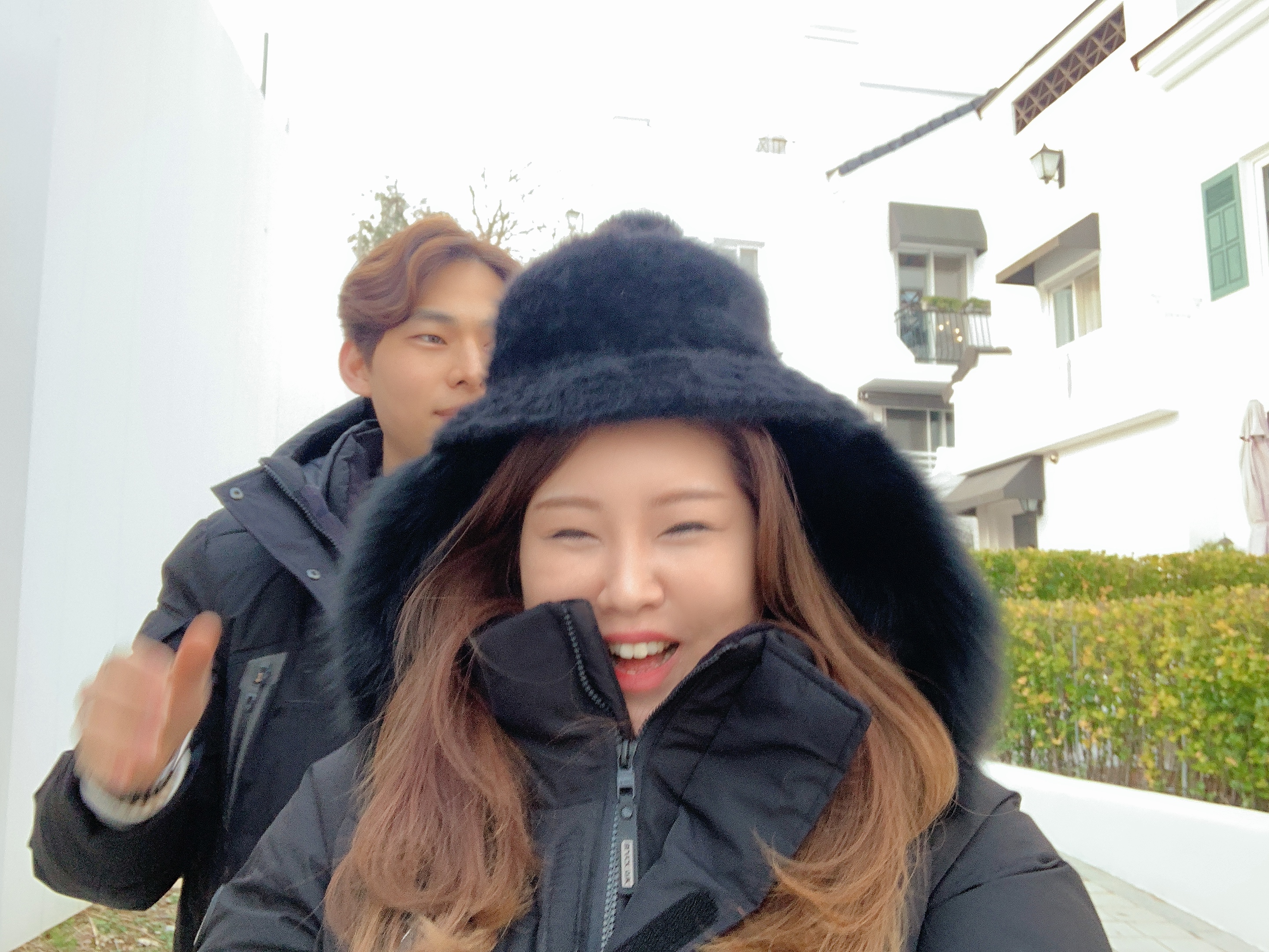 미안한데 좀 웃자