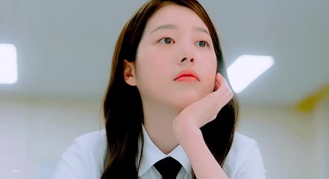 피라미드 게임 드라마 여자 캐릭터 여캐
