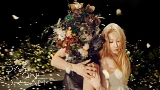 이채연 ‘No Tears On The Dancefloor’ 공식 MV