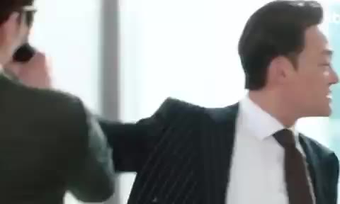 위기 상황에서 멋지게 서현진을 구하는 이민기! (꺅♥) 뷰티 인사이드