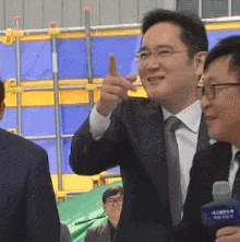 만능짤 이재용 삼성 대통령 문재인 자랑 삼성전자
