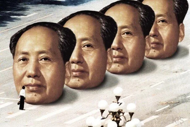 천안문 마오쩌둥 탱크맨 중국 풍자 패러디 기괴 공포
