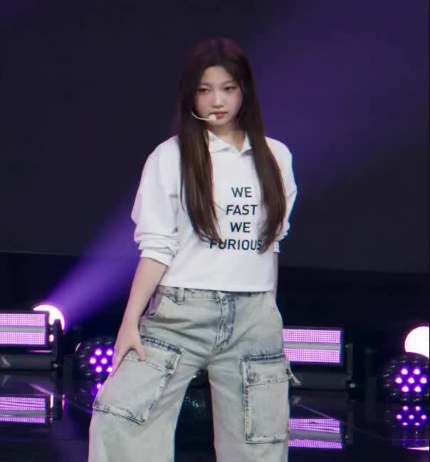 USPEER 로아 아이돌 걸그룹 2025년 데뷔