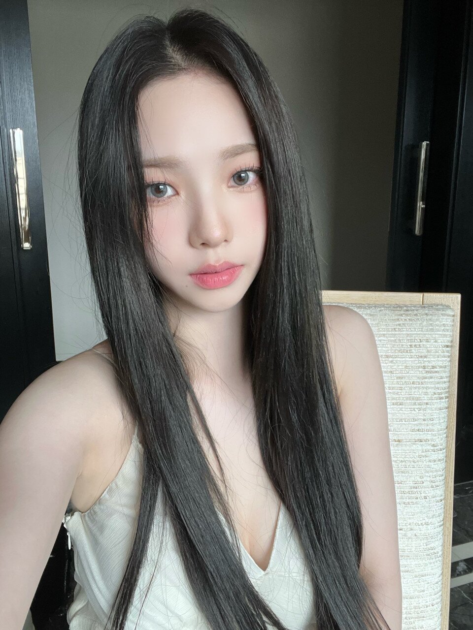 카리나 셀카 짤방 여친짤 에스파 예쁜 아이돌 걸그룹 AESPA Karina