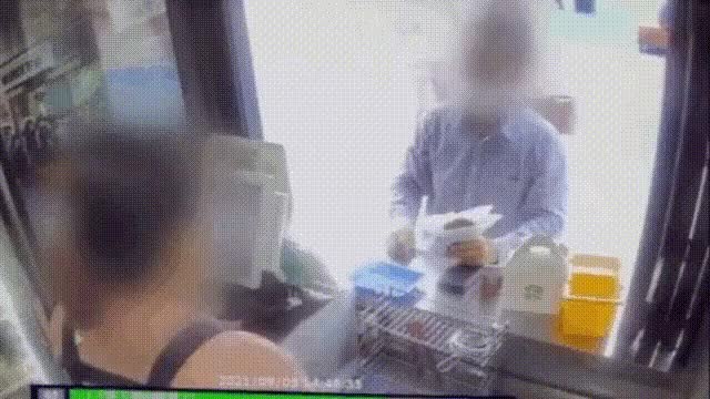 대구 호떡집 난동사건 호떡을 커팅해주지 않는다는 이유로 기름에 호떡 투척 가게 사장님 전신 화상