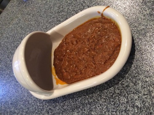 카레 변기 그릇 똥 비주얼 혐오 식욕감퇴 충격 당황
