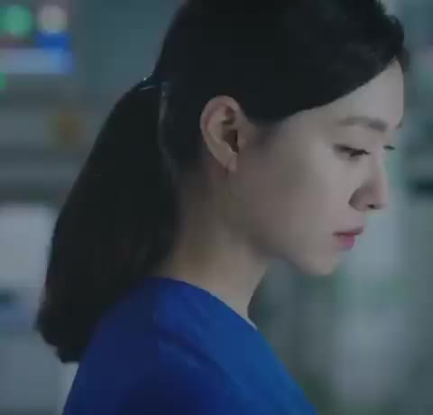 “고맙습니다” 고수 모친 응급조치한 서지혜에 서툰 감사 인사 서지혜 흉부외과:심장을 훔친 의사들