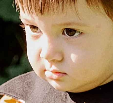 리안화남 리안 리안이 화남 삐짐 정색 째려봄 아기 분노 짜증