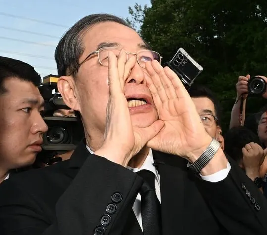 한덕수 외침 한덕수짤 바보 내란범 총리