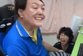 썩열 윤석열 웃음 오열 킹받는 표정 광기 조롱 짤