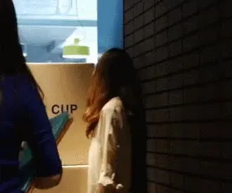 작은 큰 고충 불편함 슴가 가슴 여자 장점 단점 눈물 안습
