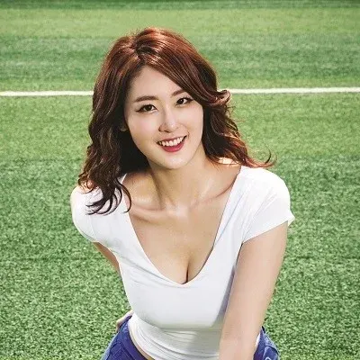 ㅓㅜㅑ 신아영 맥심 몸매