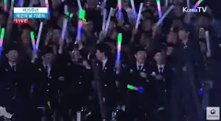 군인들이 신나고 난리난 국군의날 행사.gif 국군의날 군인