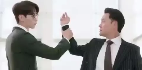 위기 상황에서 멋지게 서현진을 구하는 이민기! (꺅♥) 뷰티 인사이드