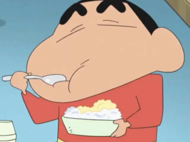 빙수 짱구 짱구는못말려 먹방 볼빵빵 식사 맛있다 냠냠 귀여운 짤
