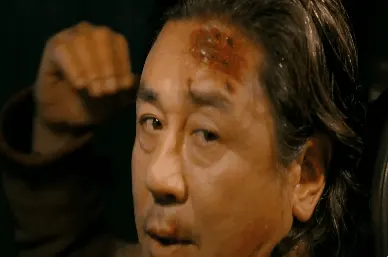 최민식 악마를 보았다 경철 상처 피 눈빛 무서움 영화 짤