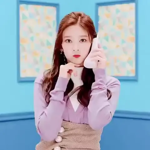 OK! 아이즈원 김민주 오케이 OK 전화