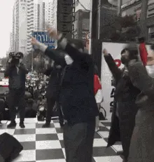 쓰레기 윤석열 던지기 투척 처리 분노 참교육 사이다 움짤