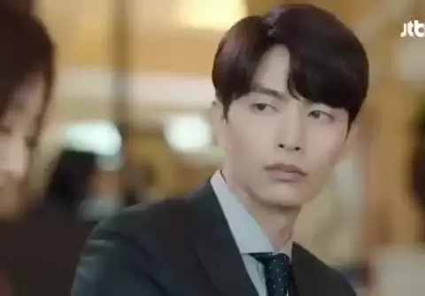 뷰티 인사이드 이민기 서도재 정색 눈빛 진지 반응짤
