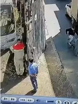 뜬금포 갑자기 공격 급발진