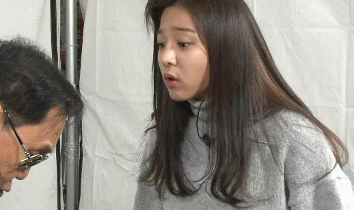 웃냐 웃기냐 웃어 닥쳐 닥치라고 싸대기 싸다구 뺨 늙은 노인 할배 조영남