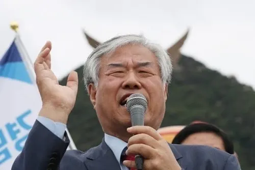 전광훈 목사 교회 개독 광화문 태극기 집회 개판