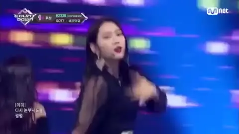 ′1위 후보′ 일곱 빛깔 불꽃 ′오마이걸′의 ′불꽃놀이′ 무대 오마이걸 불꽃놀이 M COUNTDOWN