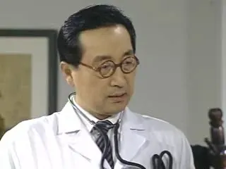 의사 진단 선생님 의사양반 병원 병