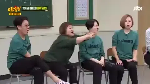 ＂(수줍) 나?＂ 홍윤화의 남자 사로잡는 꽃사슴 권법 ◐3◐ 아는 형님 아는형님